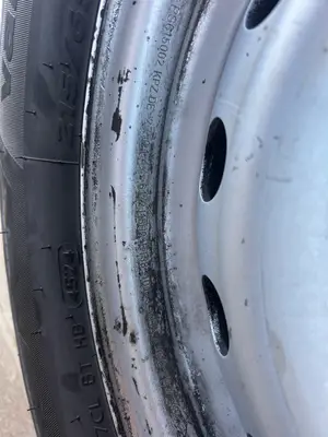 4 jantes acier 15 pouces avec pneus Hankook - entraxe 5x108 Peugeot Expert II - Miniature 5