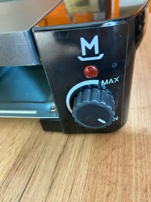 Raclette électrique Mandine pour 8 personnes avec plaque amovible, très bon état - Miniature 3
