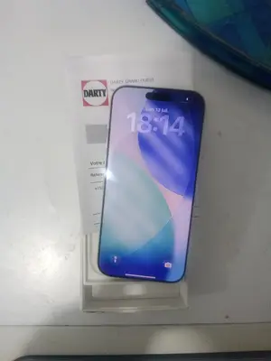 iPhone 17 Pro Max blanc 256 Go avec facture, chargeur et boîte