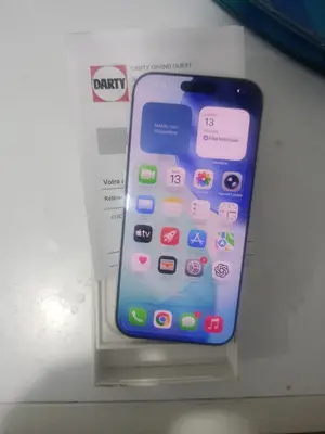 iPhone 17 Pro Max blanc 256 Go avec facture, chargeur et boîte - Miniature 3