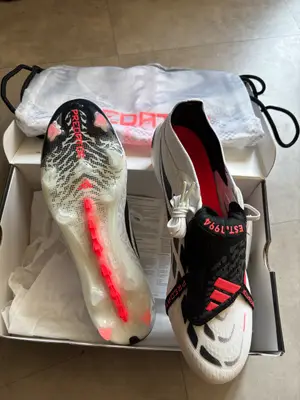 Adidas Predator Elite FG Taille 43 - Miniature 2