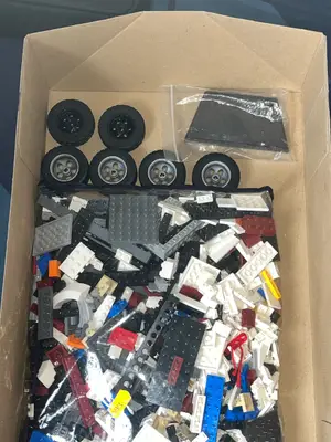 Lego en très bon état - Miniature 3
