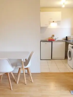 Studio meublé 25m² Lille - 600€/mois - Miniature 4