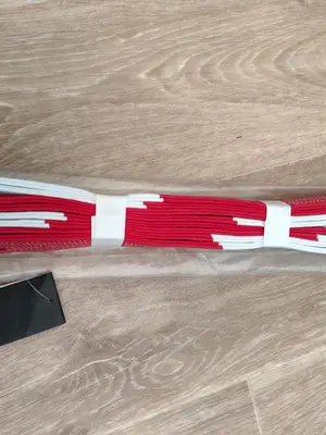 Ceinture de Judo Blanche-Rouge 8ème Dan + Ceinture Noire offerte - Miniature 3