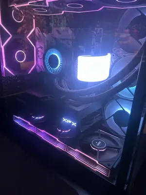 Carte graphique XFX Swift Radeon RX 9060 XT avec 16 Go de mémoire