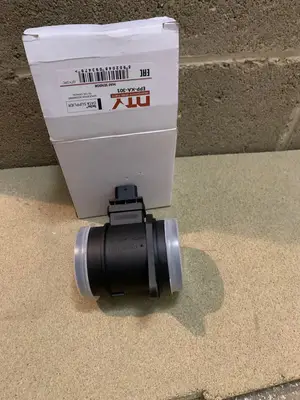 Débitmetre d’air Hyundai ix35  - Miniature 2