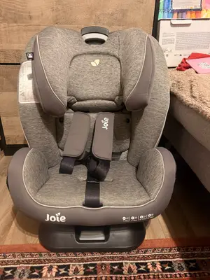 Siège auto évolutif Joie - Très bon état