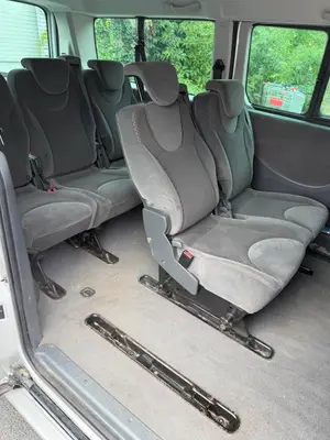 Citroën Jumpy 2.0 HDi 160ch 9 places Multispace - Miniature 3