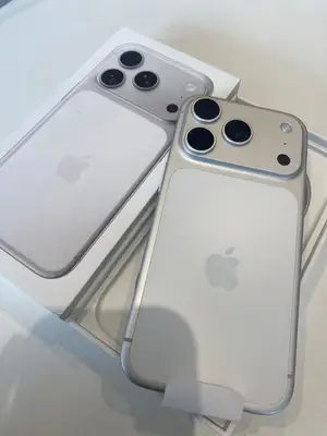 iPhone 17 Pro Max authentique 256 Go, batterie 100 %, avec reçu
