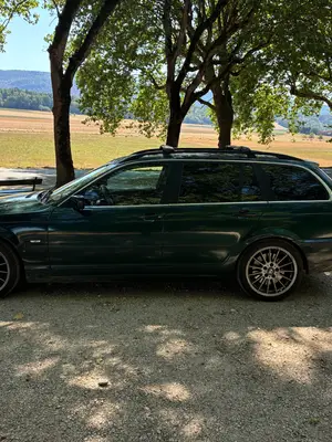 BMW 330iX E46
