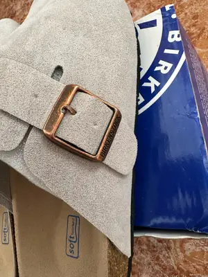 Birkenstock Arizona beige en daim pointure 39 avec boîte - Miniature 3