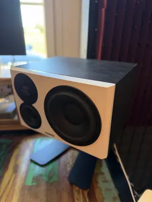 Dynaudio LYD-48 Enceintes Monitoring Actives Blanches Paire
