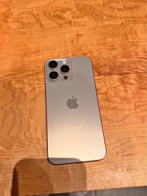 iPhone 15 Pro Max 256 Go - Miniature 2
