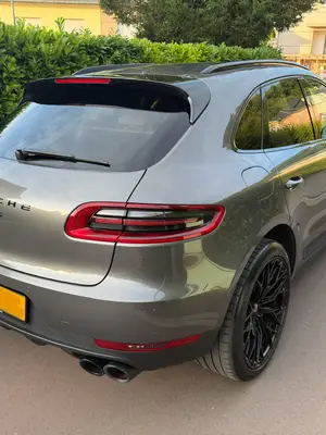 Porsche Macan S 2015 - 212.000km - Contrôle technique valide - Miniature 3