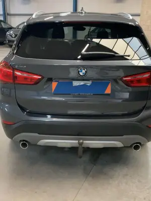 BMW X1 xDrive 18d xLine - Miniature 7
