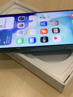 Apple iPhone 16 Plus 128Go Vert - Neuf avec garantie - Miniature 3