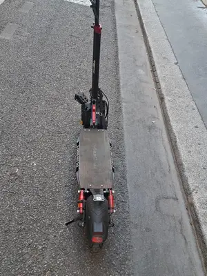 Trottinette électrique UrbanGlide E-Cross Max 2x2 - Miniature 2