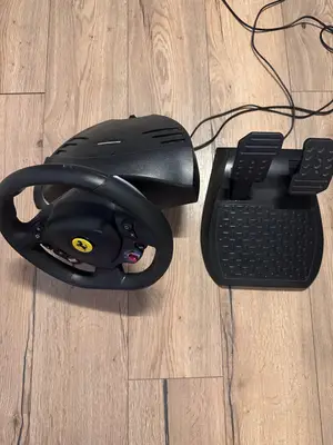 Volant et pédalier PlayStation