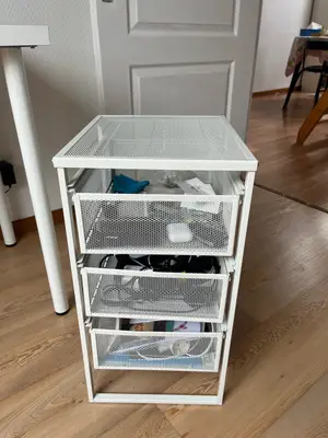 Caisson à tiroirs IKEA LENNART blanc avec 3 tiroirs