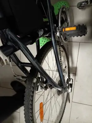 Vélo B'Twin très peu utilisé, en état neuf