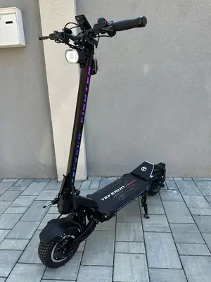 Trotinette électrique Teverun Fighter d'occasion - 1 700 € - Miniature 5