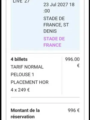 4 places côte à côte en pelouse pour un événement le 23