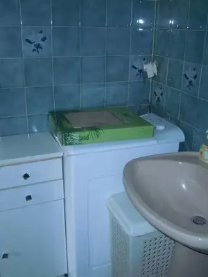 À louer, agréable studio de 22 m² - Miniature 2