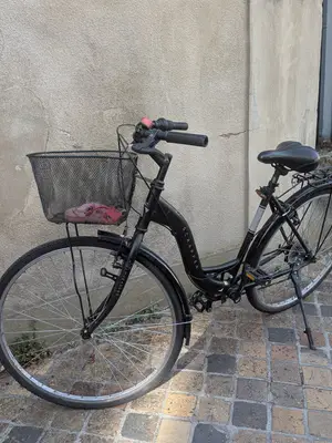 Vélo de ville Scrapper 6 vitesses avec accessoires, éclairages hors service