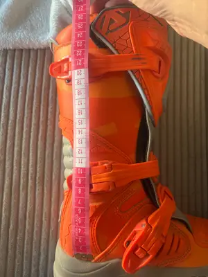 Acerbis taille 33 en parfait état - Miniature 5