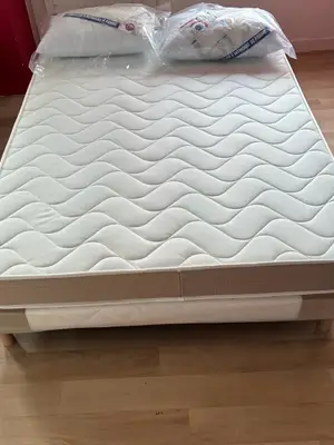 Matelas et sommiers neufs - Magasin spécialisé sommeil - Miniature 5