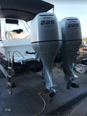 Bateau Wellcraft 302 Scarab Sport 2000, 8,99 m, bon état - Miniature 3