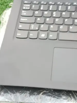 Lot de 3 ordinateurs portables Lenovo V14-IIL Core i5-1035G1 - Miniature 4