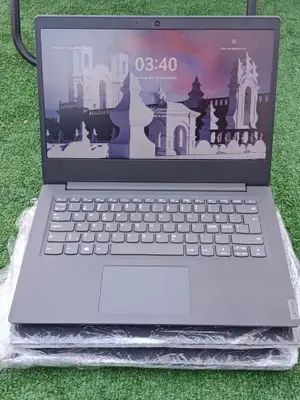Lot de 3 ordinateurs portables Lenovo V14-IIL Core i5-1035G1 - Miniature 3