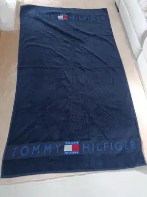 Serviette Tommy Hilfiger - Miniature 3