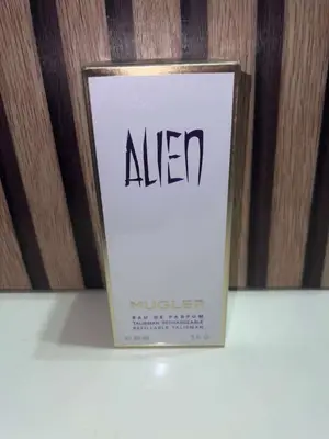 Vente de parfums au détail et en gros - Miniature 4
