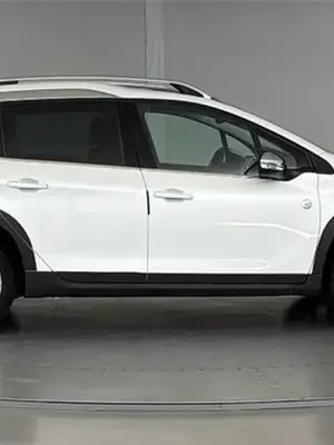 Peugeot 2008 1.2 PureTech 110ch 2016 - Blanc nacré - Miniature 3
