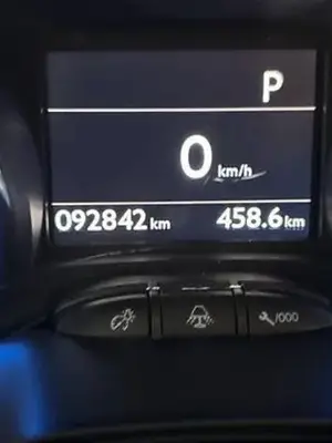 Peugeot 2008 1.2 PureTech 110ch 2016 - Blanc nacré - Miniature 5