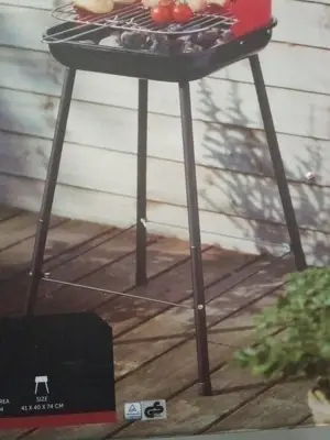 Barbecue neuf dans sa boîte