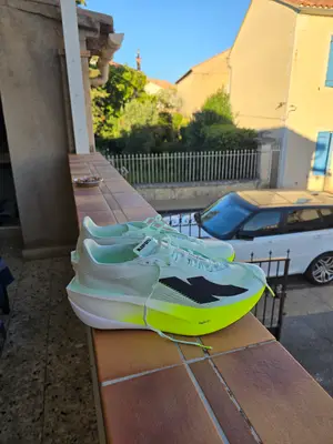 Kiprun , Chaussures de sport neuves jamais portées - Miniature 3