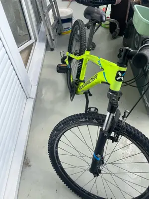 Vélo ST 100 - 80€ - Freins et vitesses OK - Miniature 3