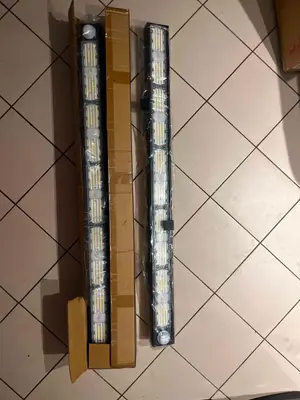 Projecteur LED High Bay 240W 44400lm IP65 5000K industriel