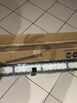 Projecteur LED High Bay 240W 44400lm IP65 5000K industriel - Miniature 2
