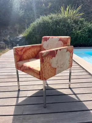 Fauteuil Sancal en tissu fleuri design avec pieds hauts en inox - Miniature 5