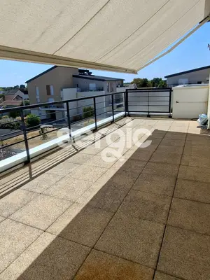 AVRILLE GRAND T3 avec terrasse