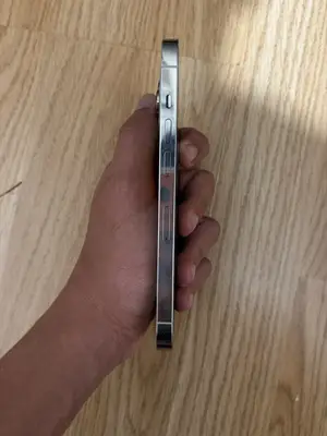 iPhone 14 Pro blanc 128 Go - capacité de batterie 60 % - Miniature 3