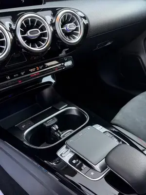 Mercedes-Benz A 250 - Excellent état - Miniature 5