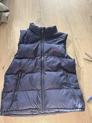 Veste sans manche Ralph Lauren neuve, jamais portée et sans étiquette