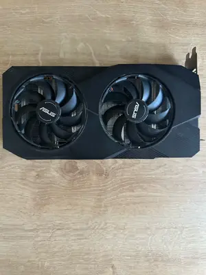 ASUS Dual GeForce GTX 1660 SUPER 6GB + pâte thermique
