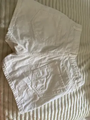 Short blanc Pimkie taille 32 - Miniature 2