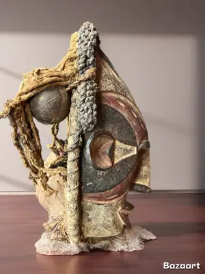 Masque africain Tchokwe Angola / RDC pour décoration ou collection - Miniature 4